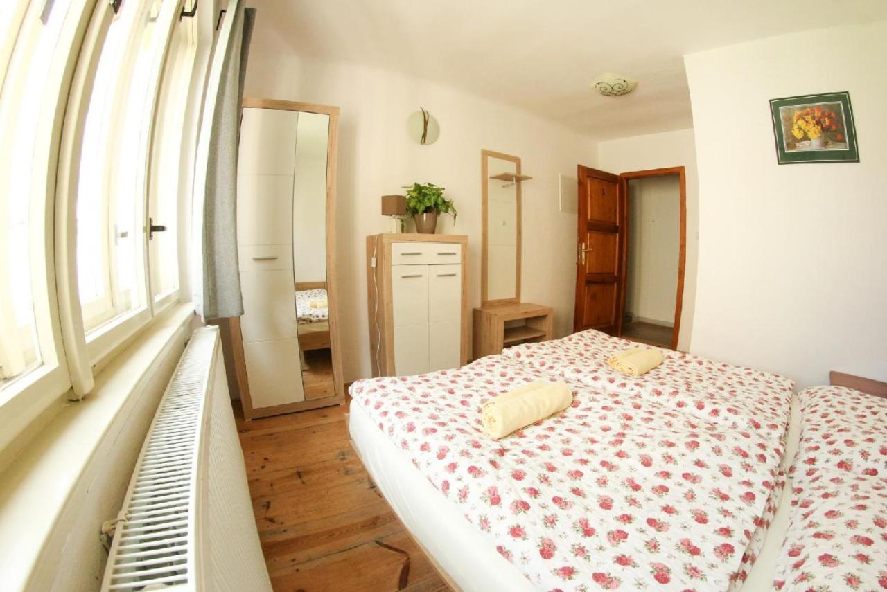 Apartmany Na Rynku Chvalsiny 18 Český Krumlov Exterior foto